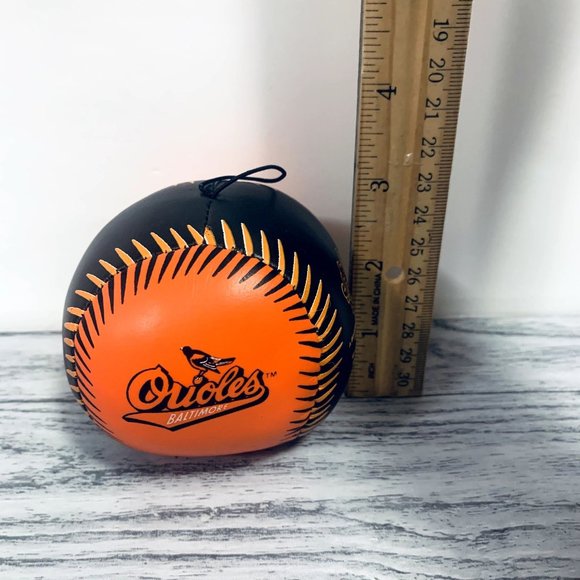 Vintage 1992 Good Stuff Sports Stuff MLB Baltimore Orioles Vinyl Plush Ball - Picture 5 of 5